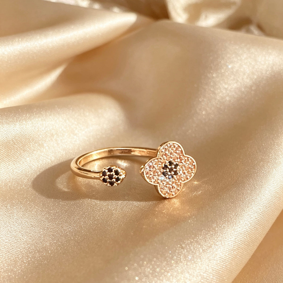 Lucky Clover Ring