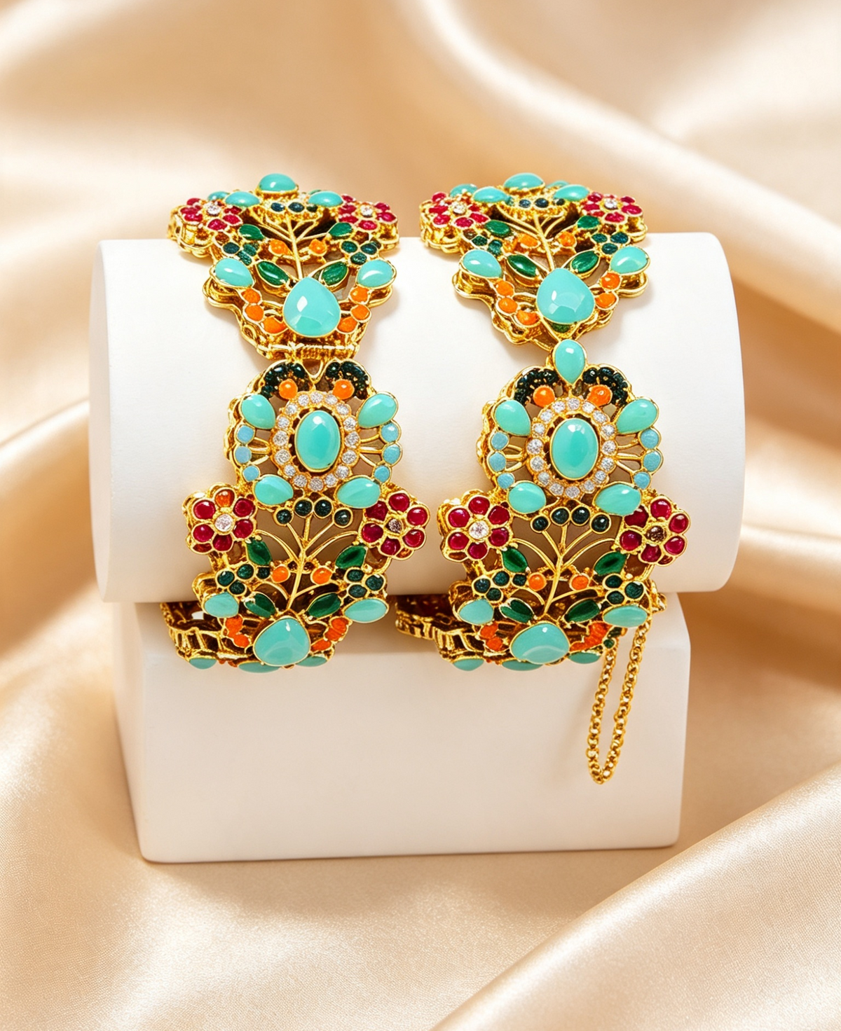 Royal Gardenia Gemstone Cuff   (Openable).   2.4"-2.8"