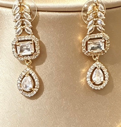 American Diamond Gold Statement Set